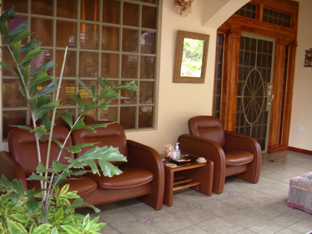 Native Abode Bed & Breakfast Bon Accord Village Exterior foto