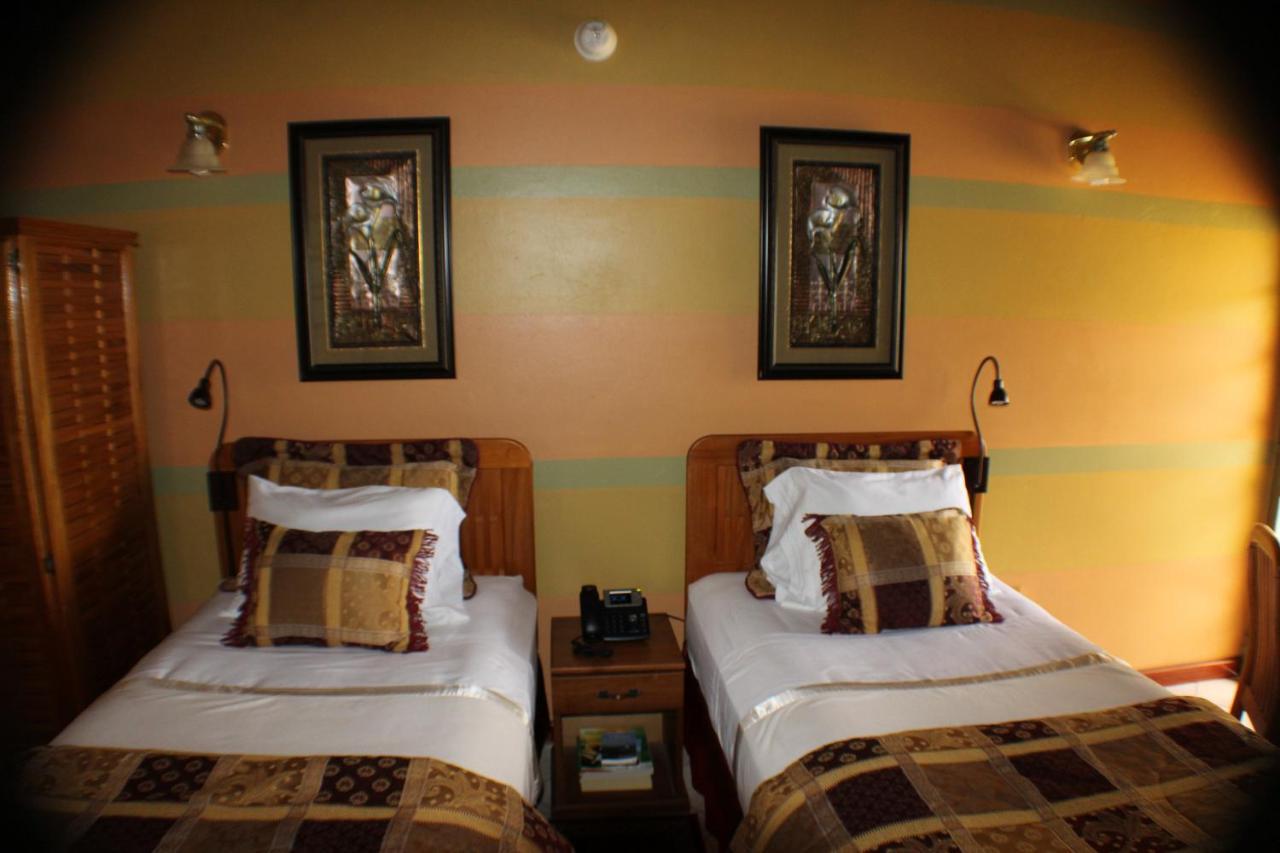Native Abode Bed & Breakfast Bon Accord Village Exterior foto